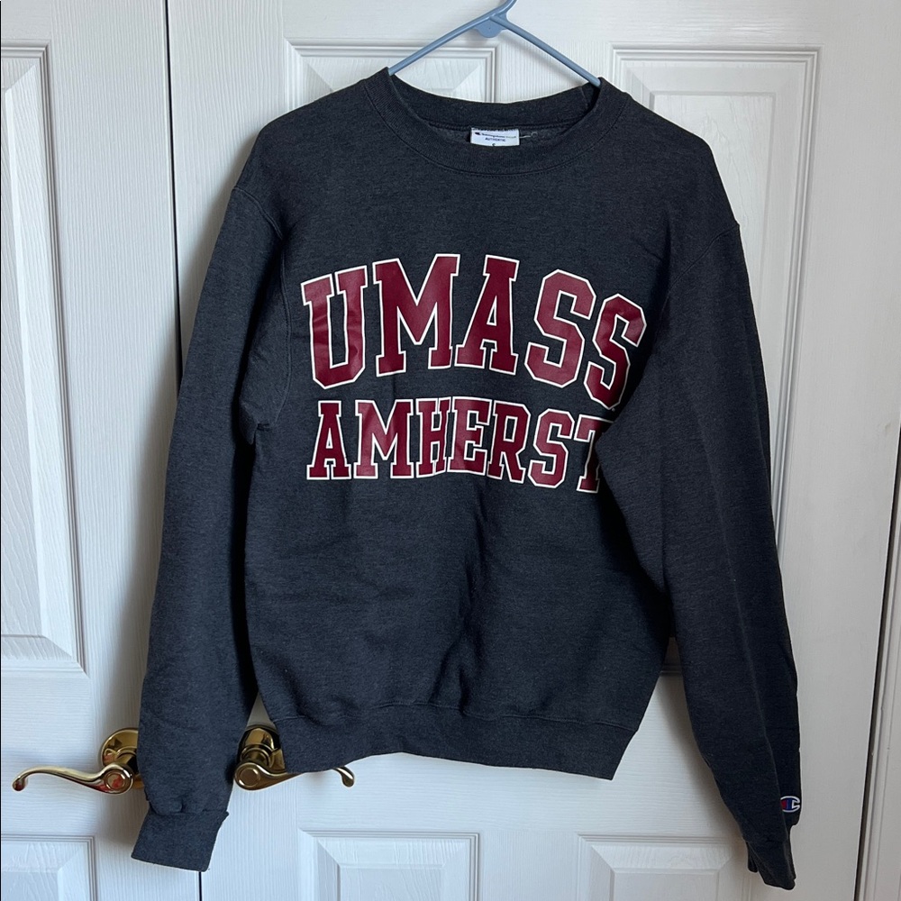 Champion Dark Gray UMass Amherst Crewneck Sweatshirt - Size Small